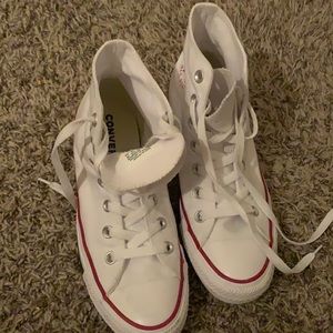 Women size 8 Converse high tops